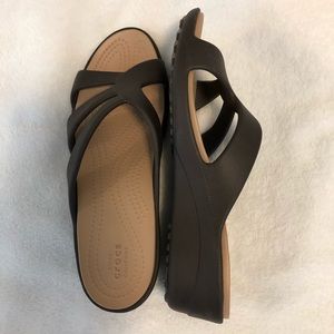 Crocs Dual Comfort Sandals Size 11